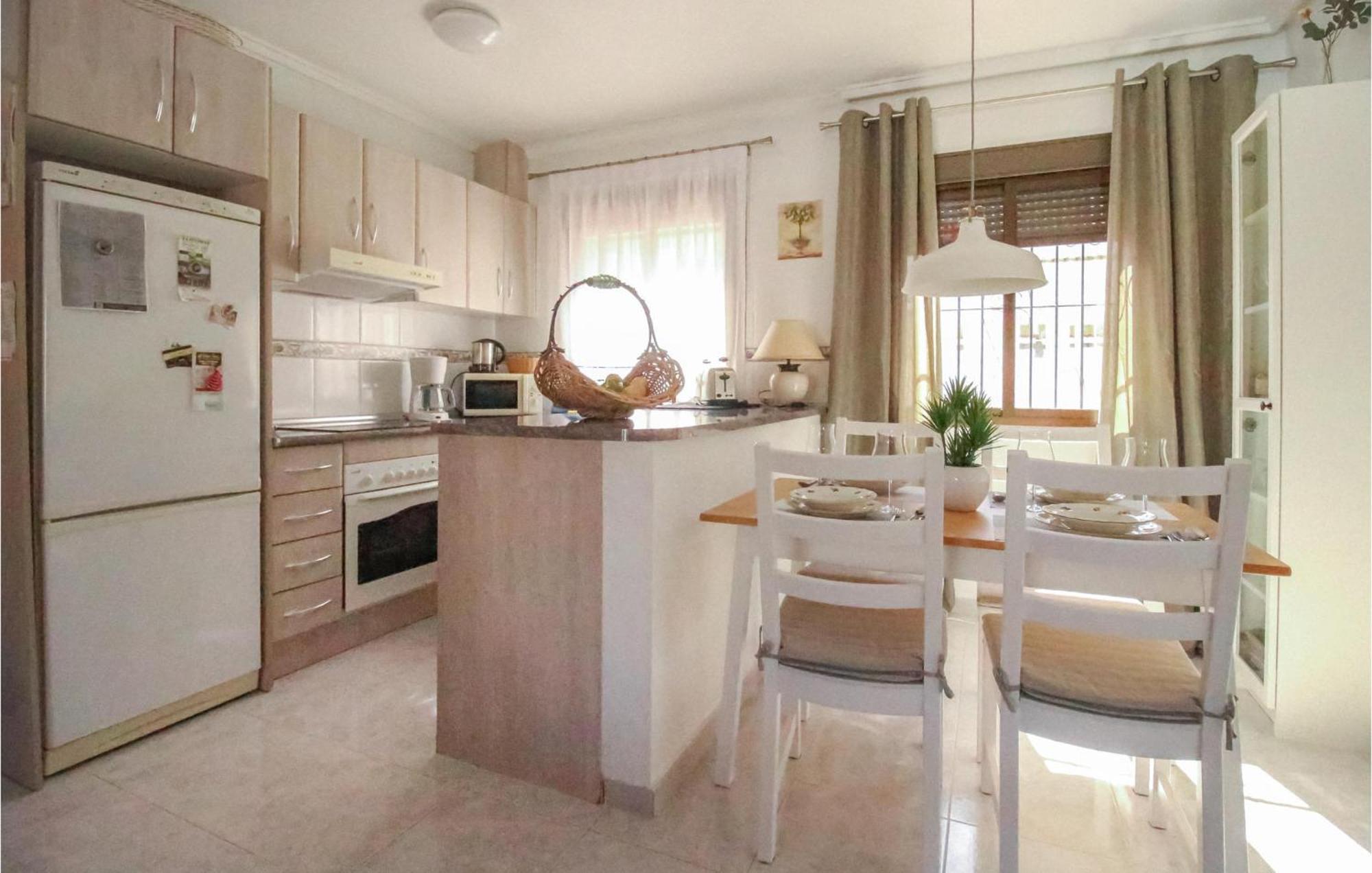 Amazing Apartment In Rojales With Kitchenette Εξωτερικό φωτογραφία